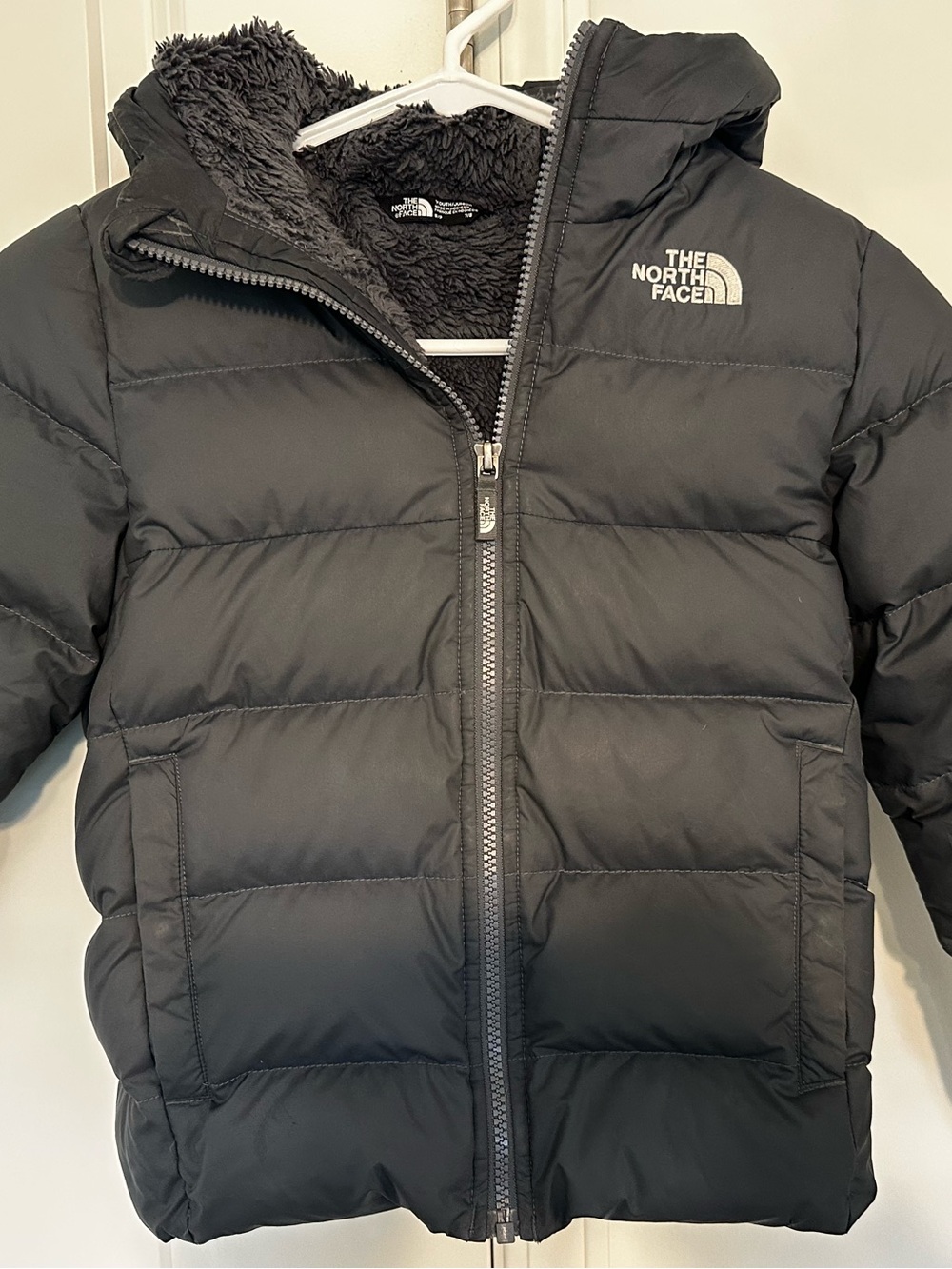 The North Face Black Puffer Hooded Jacket with Fleece Interior - Youth S 7/8